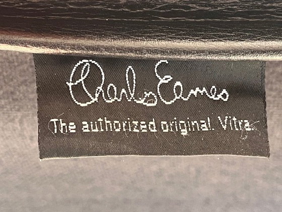 Image 1 of EA 216 Soft Pad Desk Chair by Charles & Ray Eames for ICF, 1970