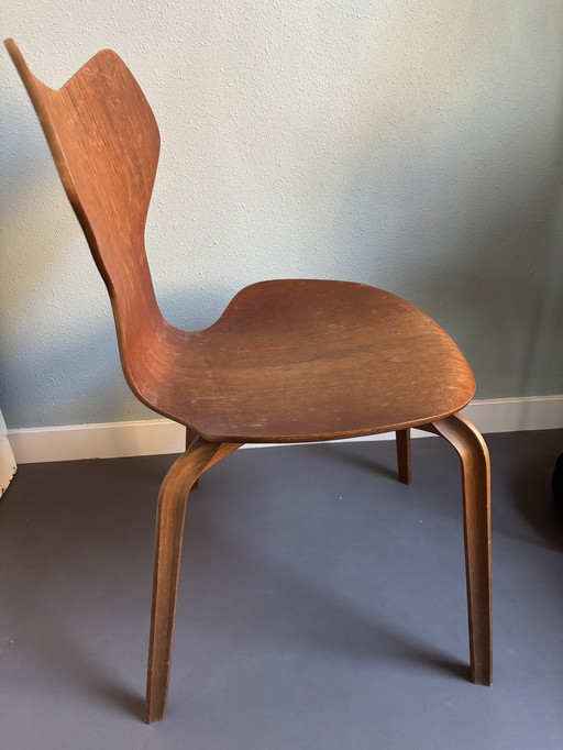 Vintage Grand Prix Chair - Arne Jacobsen - Fritz Hansen model 6302 (origineel gemerkt)