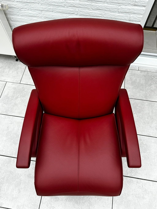 Leolux Helical recliner red