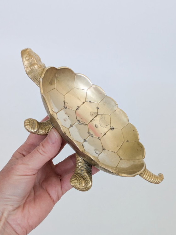 Image 1 of Vintage messing schaaltje in de vorm van een schildpad (Turtle Vide Poche), Hollywood Regency, mid-century sieradenschaaltje.