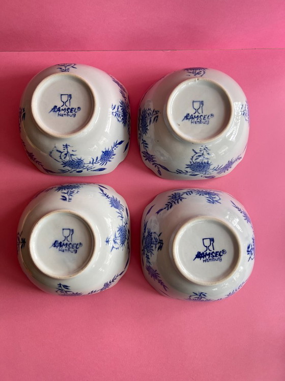 Image 1 of 4 cuencos para servir Amsel Hamburg, cuencos para cereales, azul y blanco, estilo rústico.