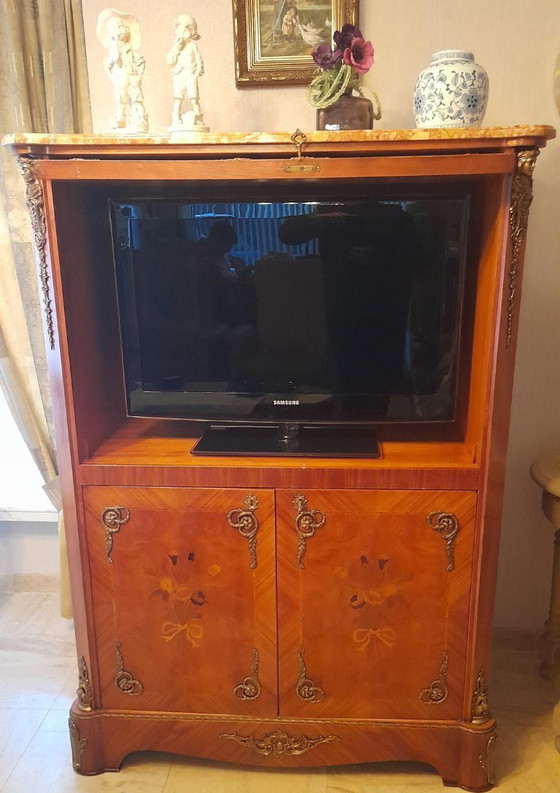 Image 1 of Mobile "Palissandro" (per TV, bar o ripostiglio) con ornamento in bronzo