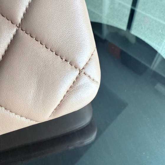 Image 1 of Chanel Trendy CC Small - Cannage Lamsleer Blush Goudkleurige Hardware Serie 23