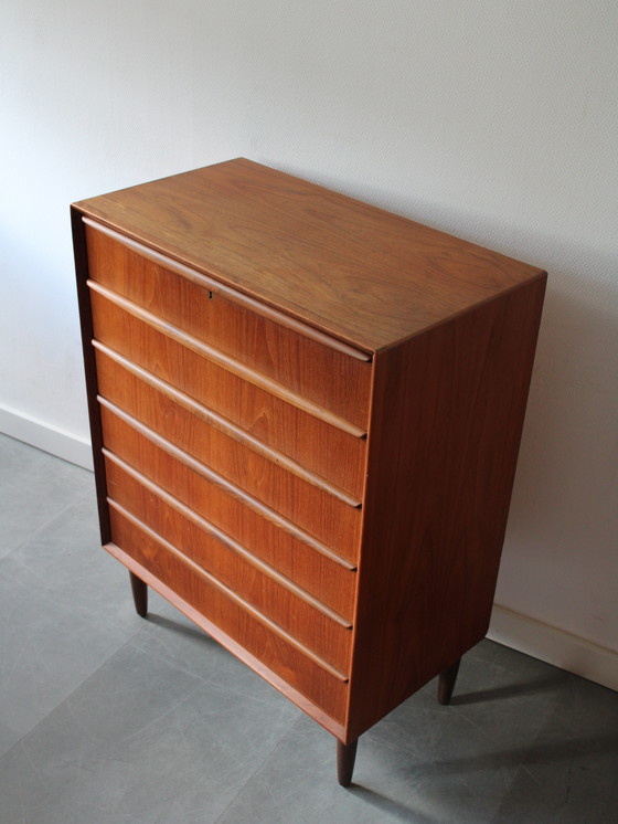 Image 1 of Vintage Deense ladekast in teak