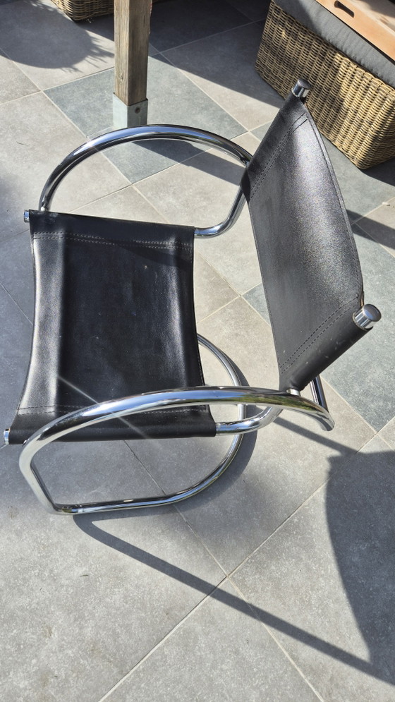 2x Vintage MR20 Tubular Frame – Bauhaus Style (1970s/1980s) – Chairs and lounge chairs, Leather, Metal (photo 4 of 8)