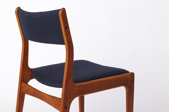 Image 1 of Ensemble de 4 chaises en teck danoises d'époque | Johannes Andersen | Idum Møbelfabrik | 1960s