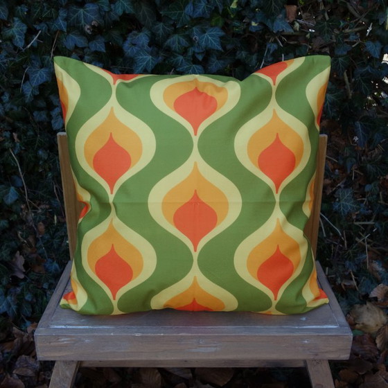 Image 1 of Set van 4 Retro kussenhoezen Seventies Hippie Flowerpower stijl 45 x 45 cm exclusief binnenkussen