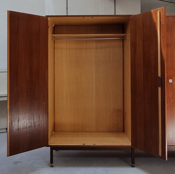 Image 1 of Mid Century kledingkast