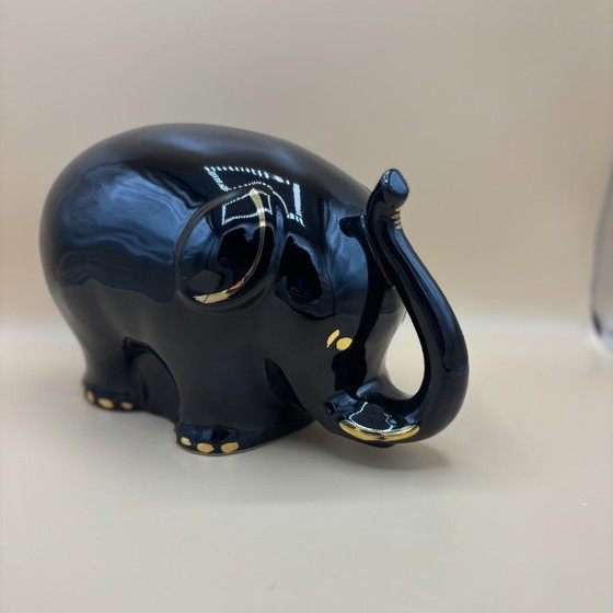 Image 1 of Iconic 80s elephant statue XXL Elki Steengoed Holland black