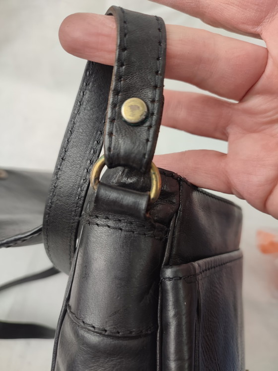 La Moda Shoulder Bag Black Leather Made In Italy Timeless Beautiful (photo 12 of 15)