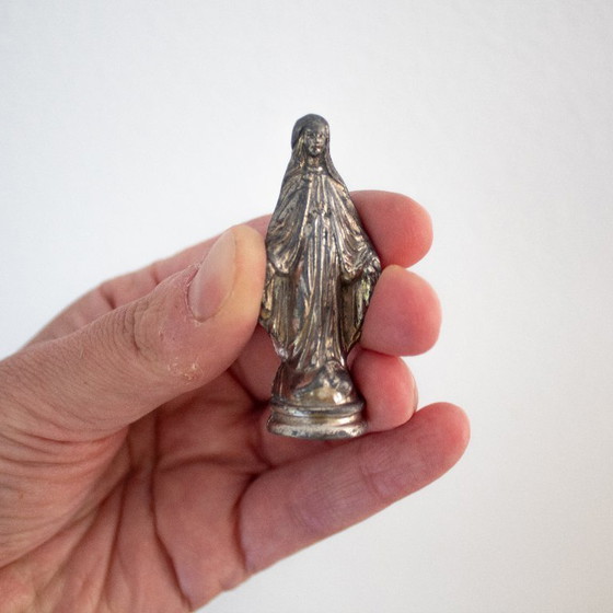 Image 1 of Antique metal figurine of the Blessed Virgin Mary: Old French pocket altar