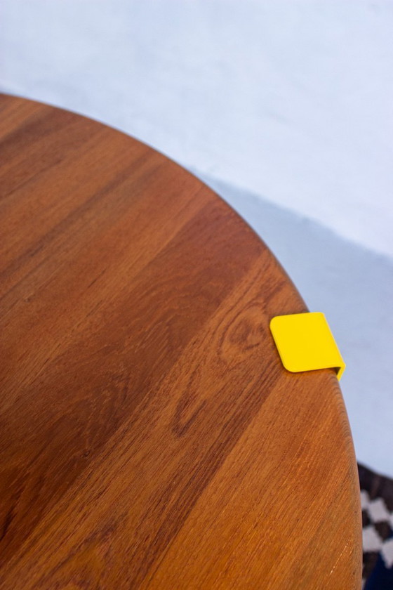 Image 1 of Vintage Teak Round Dining Table, Mid Century Danish