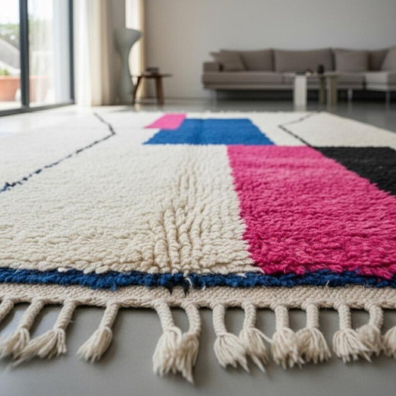 Image 1 of Tapis berbère en laine authentique  250cmx150cm