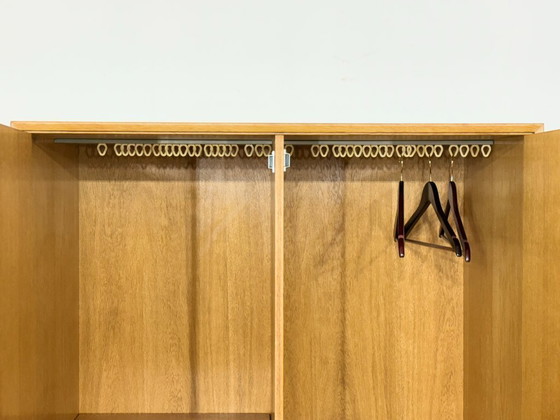 Image 1 of Armadio vintage IKEA / armadio per la camera da letto / armadio per la biancheria / mobile in legno