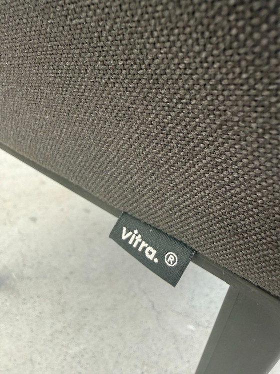 Silla Vitra Softshell color antracita (Stock: 8) – Sillas de comedor, Plastic, Textile (photo 9 of 12)