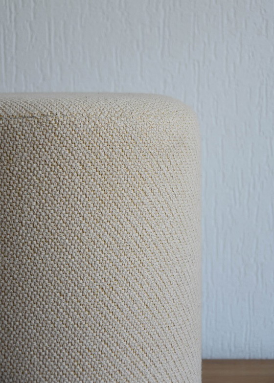 Image 1 of Pouf rotondo beige in tessuto Kvadrat Coda – Ø37cm x H40cm