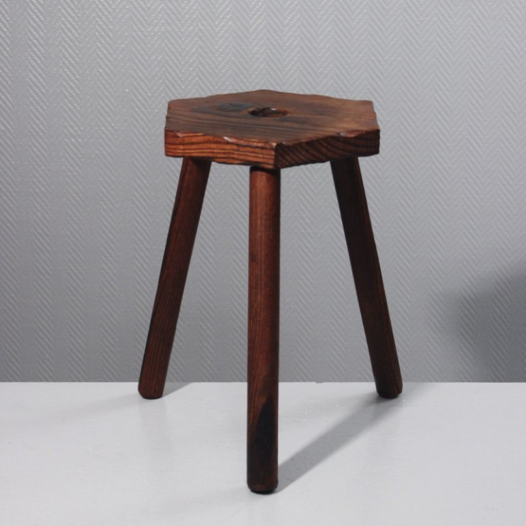Tripod stool wood stained vintage design brutaliste popular France