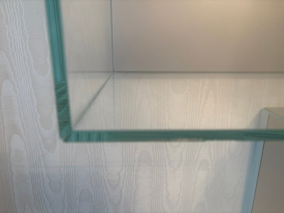 Image 1 of Mueble alto de cristal de diseño Porro 2
