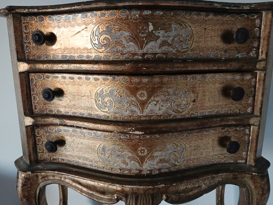 Image 1 of Cabinet italien florentin