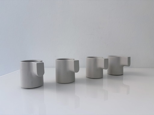 Set aus 4 Ikea Ypperlig Hay Kerzenhalter hellgrau