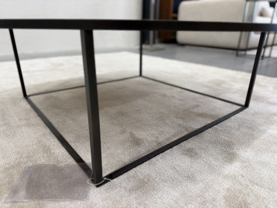 Image 1 of Mesa de centro Leolux Prismo de cerámica y hierro color musgo