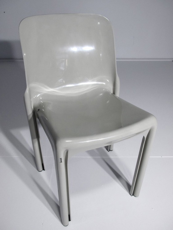Image 1 of 2 x ARTEMIDE SELENE van Vico Magistretti / GRIJS / PATENT AANGEVRAAGD