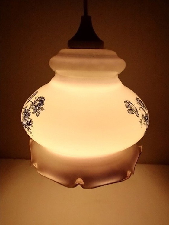 Image 1 of Vintage Glazen Opaline Hanglamp