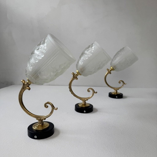 LOT 3 ANCIENNES APPLIQUES EN VERRE MOULE VINTAGE