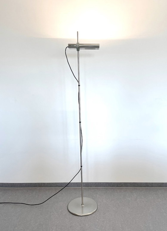 Lampada da terra ARTEMIDE Aton Terra, Designer Ernesto Gismondi – Lampade da terra, Metallo (photo 9 of 30)
