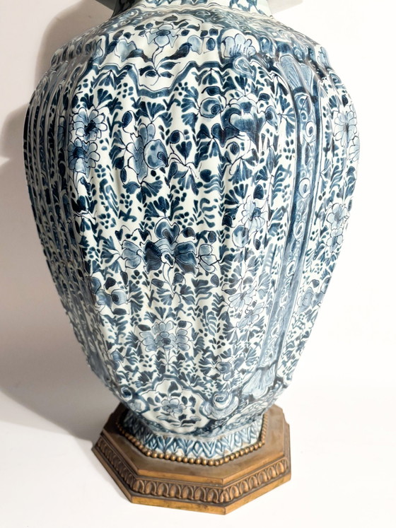 Vase en céramique de Delft peint à la main, XIXe siècle – Ceramic (photo 3 of 17)