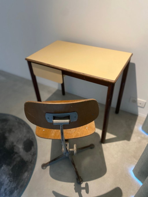 Vintage Elco school table with steel frame and drawer – ca. 1965