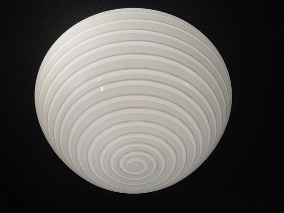Image 1 of Vintage Brüne Glas Germany swirl plafonnière