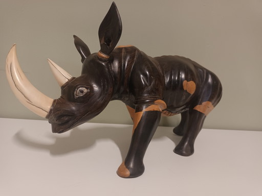 Rhinocéros d'ébène – decoratieve objecten, Wood (photo 2 of 13)