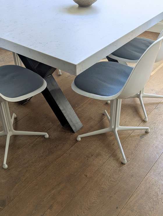 Image 1 of 6 sedie Herman Miller La Fonda Eames bianche vintage
