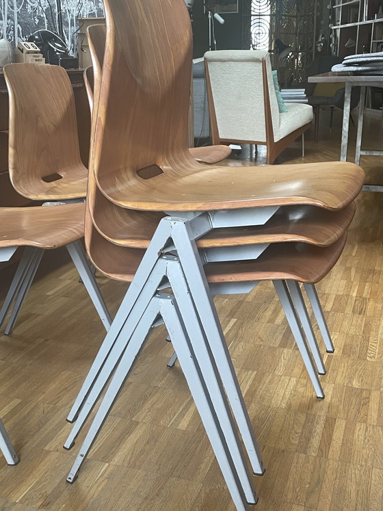 Image 1 of Set van zes authentieke Pagwood Pagholz stoelen in uitstekende staat.