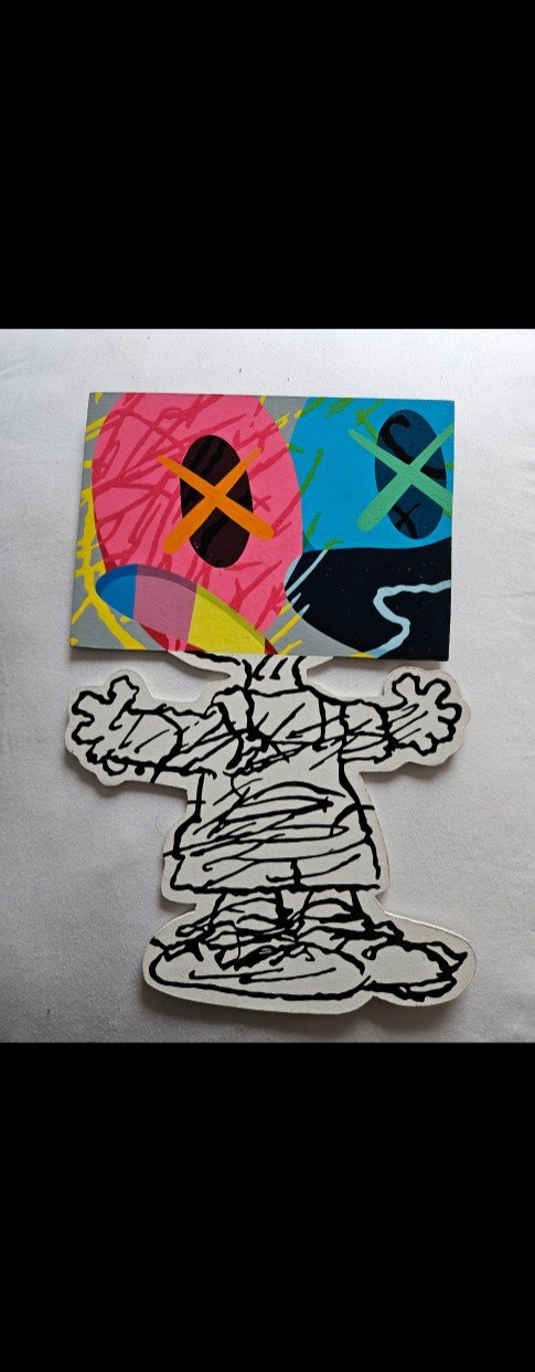 2 KAWS Very Rare Acrylic Cutouts Reliefs On Wood, Both Signed And Dated To 2011 On Verso (photo 3 of 5)