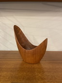 Sculpturale Teakholz Schale von Stig Sandkvist