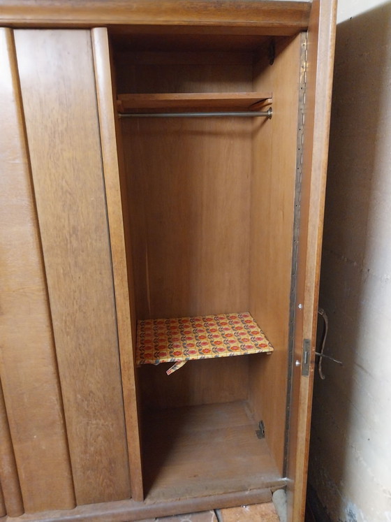 Armadio vintage di metà secolo, Rovere massiccio ca. 1940 – Legno (photo 7 of 8)