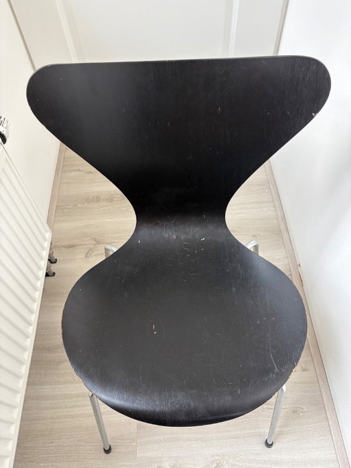 2 x Fritz Hansen FH vlinderstoel zwart