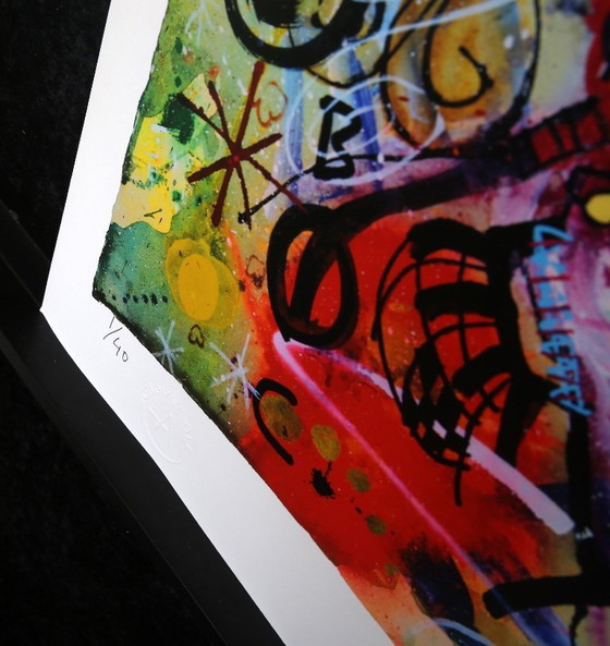 Image 1 of Paul Kostabi – Légende au milieu (2025) | Giclée en édition limitée signée à la main | Art contemporain abstrait inspiré de Basq