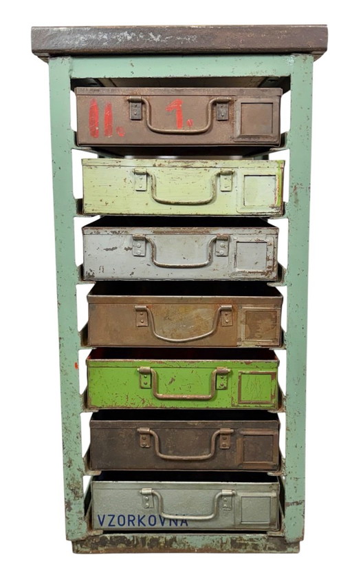 Vintage groene industriële ijzeren ladekast, jaren 1950 – ladekasten, Iron