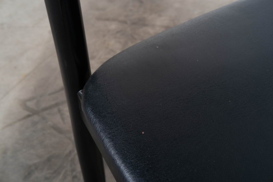 Image 1 of 6 modernistische eetkamerstoelen