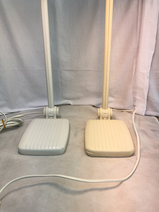Image 1 of Paire de lampe Finlandaise LIVAL SENIOR année 80 beige et blanc 