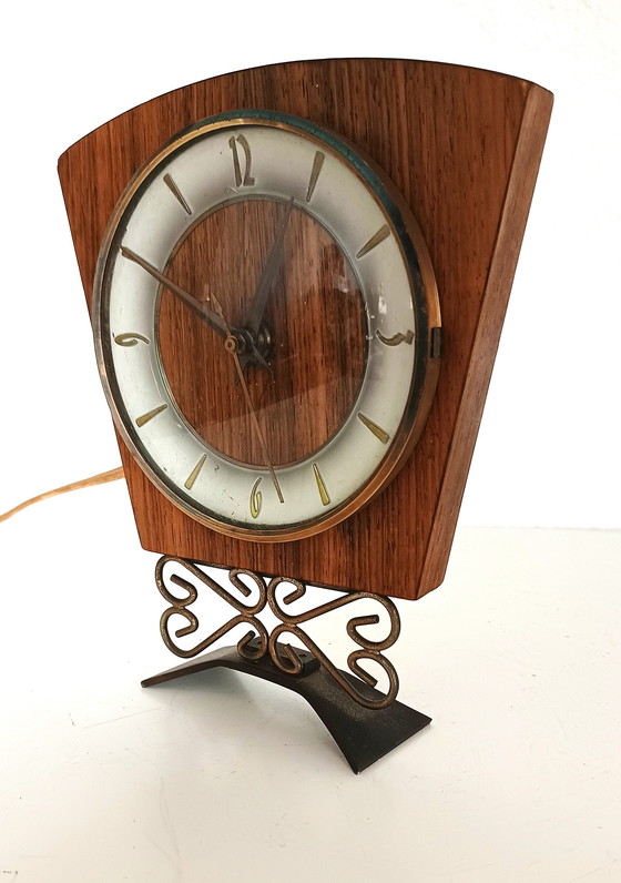 Image 1 of Olivette Fifties Electric Clock