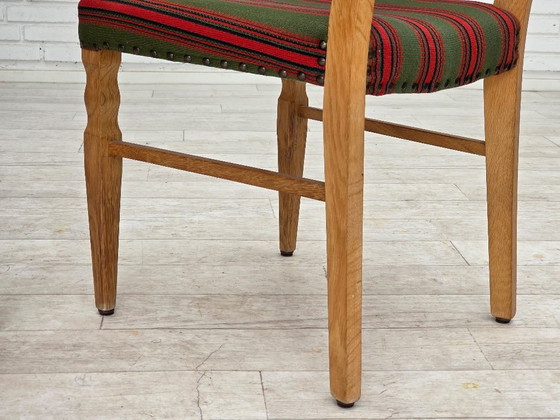Image 1 of Set van 2 Deense eetkamerstoelen uit de jaren 70, meubelwol, massief eikenhout