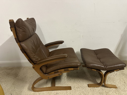 Kengu Sessel con Fußhocker Elsa e Nordahl Rybo Rykken