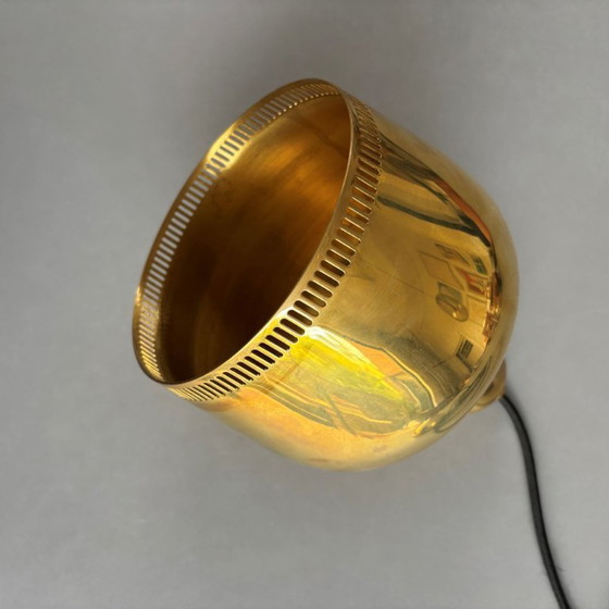 Image 1 of Suspension « Golden Bell », design d'Alvar et Aino Aalto pour Artek