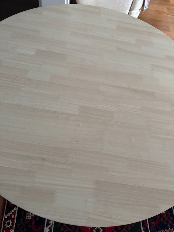 Image 1 of Nieuwe ronde tafel