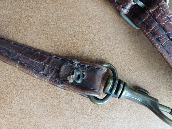 Borsa da Dottore Pelle Stampa Coccodrillo Marrone – Fred de la Bretoniere, Borse a mano, Leather, Metal (photo 11 of 11)