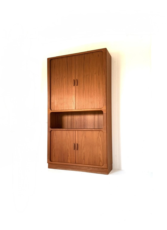 Vintage XL Teak Highboard, Dyrlund '80 – High Boards, Wood (photo 3 of 15)